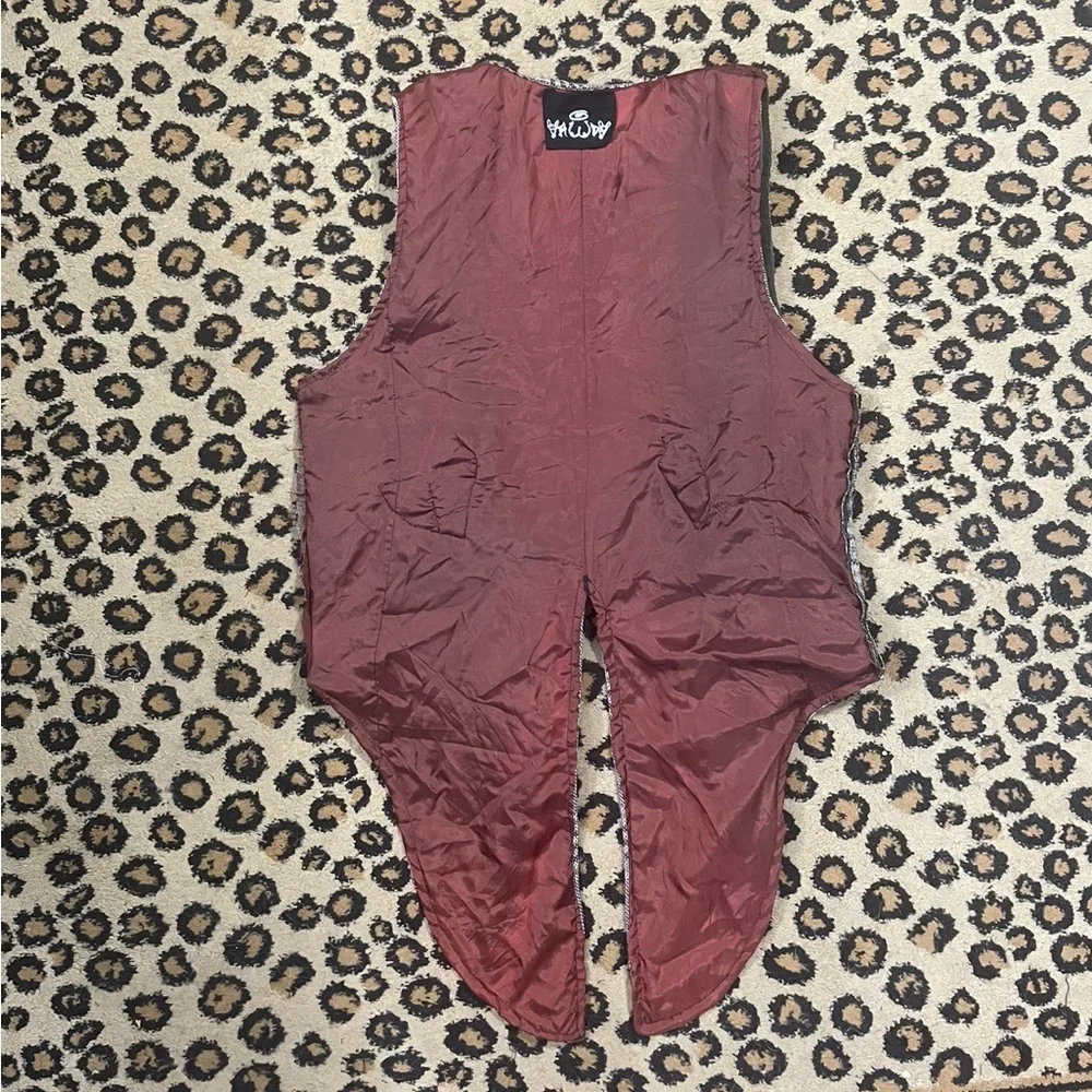 Custom vest - Picture 5 of 6